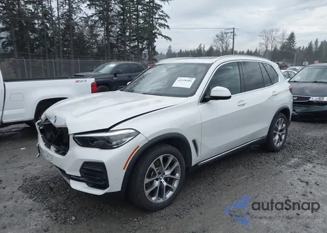 2022 BMW X5 xDrive40I z USA, uszkodzony, nr VIN 5UXCR6C09N9J92361